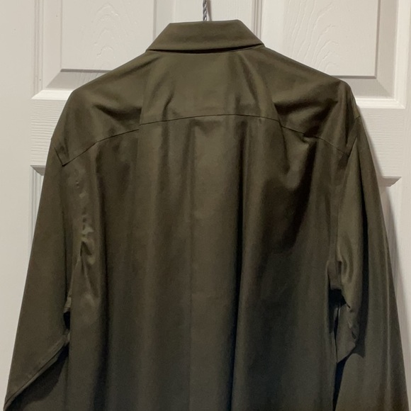 Eddie Bauer dark green button down shirt L NWOT - Picture 9 of 10